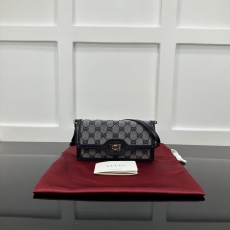 Gucci Satchel Bags